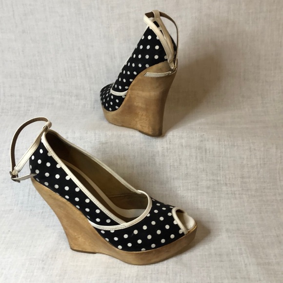 BEBE BLACK & WHITE POLKA DOT WOODEN HEEL PLATFORM - Picture 9 of 9
